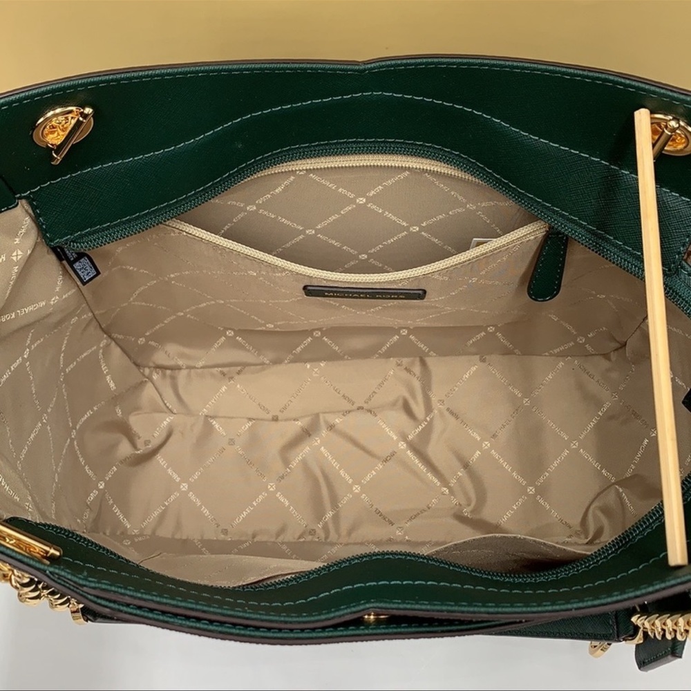 MICHAEL KORS LARGE X CHAIN SHOULDER TOTE & LG FLAT MULTIFUNCTIONAL PHONE CASE - Picture 16 of 16